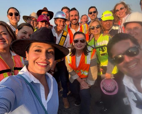 647148487_953315880551567_55324796487367997_n